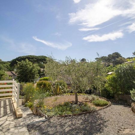Large Spacious House In Fréjus Екстериор снимка